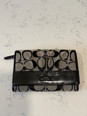 Vintage Coach Signature Leather and Canvas Wallet